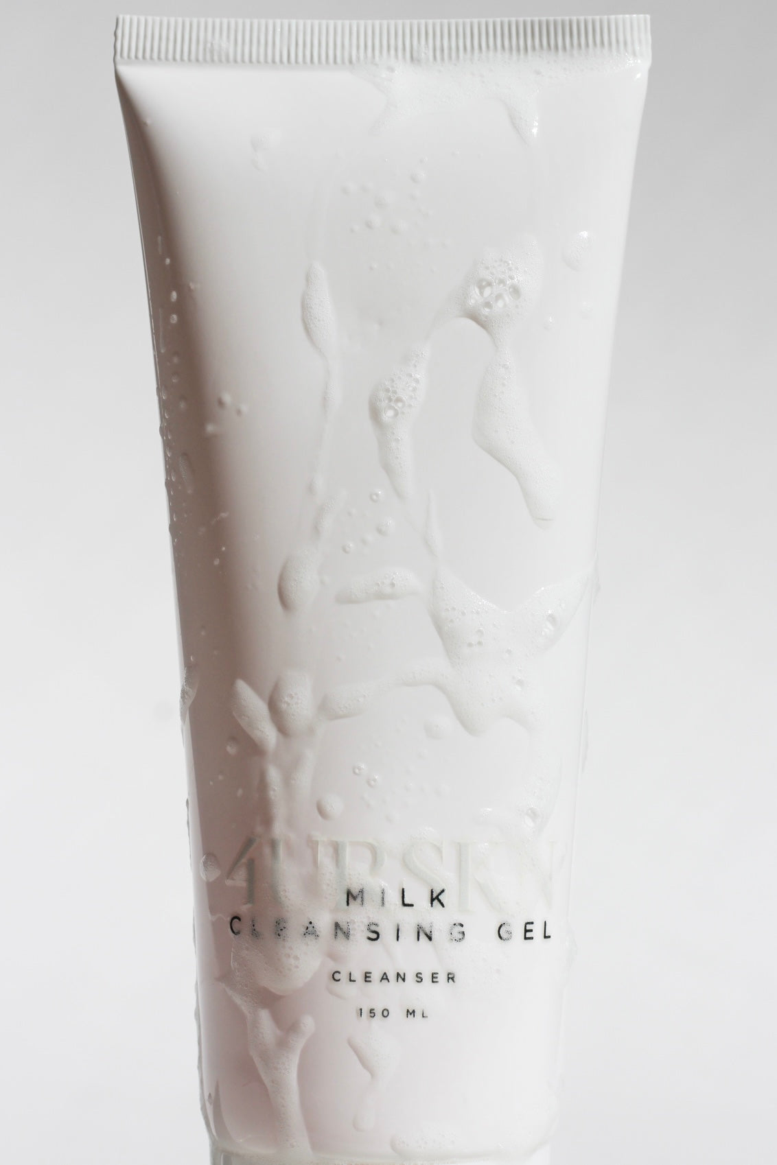 MILK CLEANSING GEL